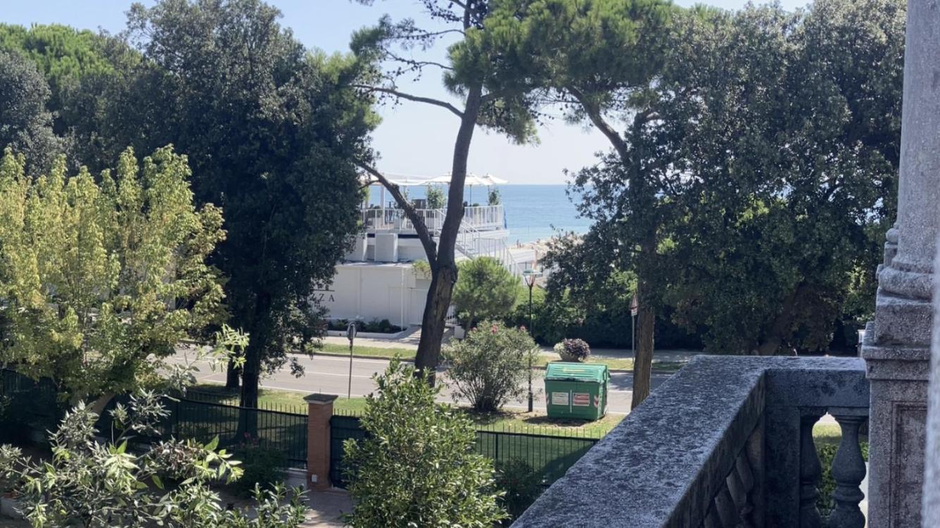 Villa Gabriella B&B - Apartments Venedik-Lido Dış mekan fotoğraf