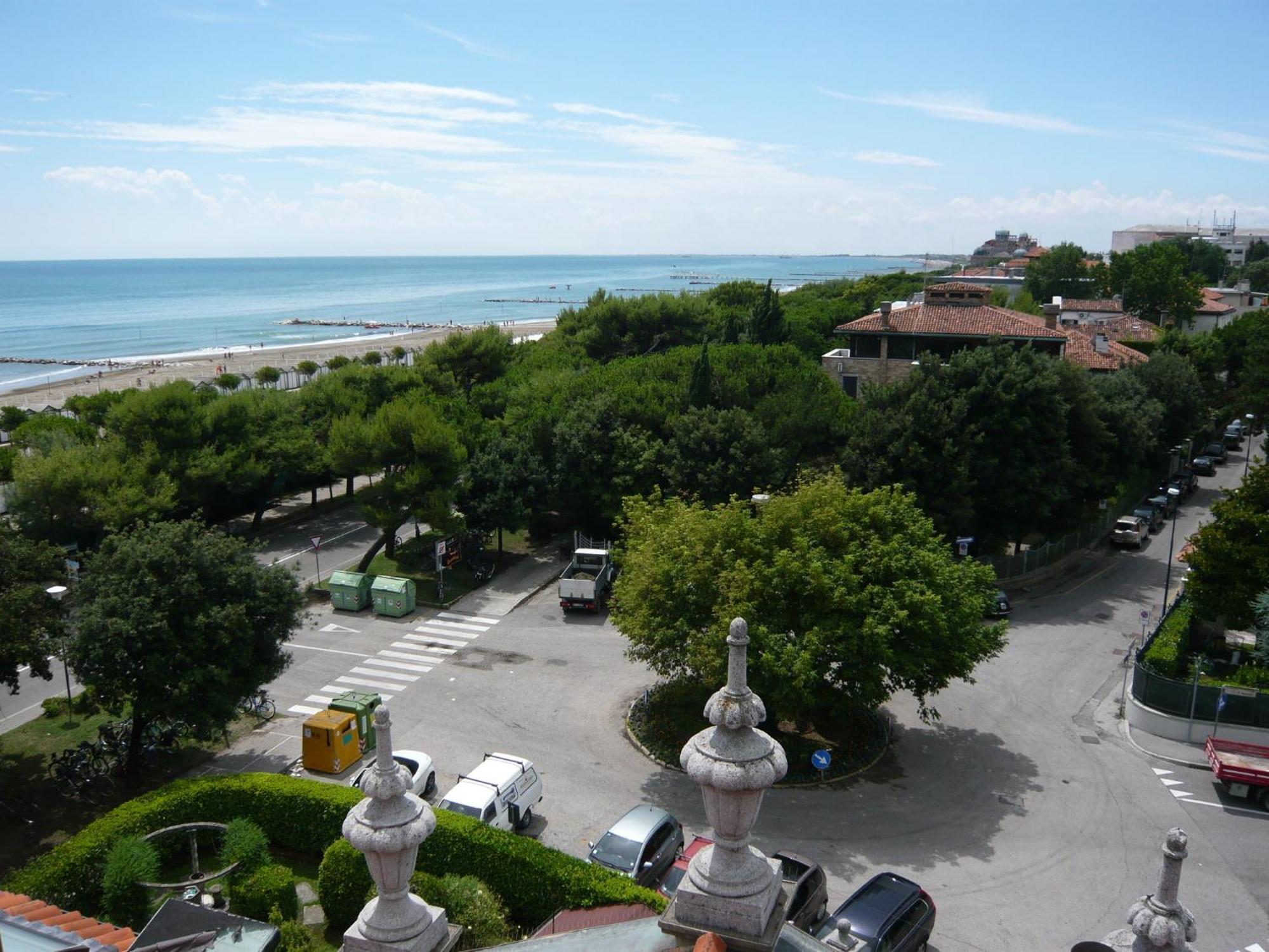 Villa Gabriella B&B - Apartments Venedik-Lido Dış mekan fotoğraf