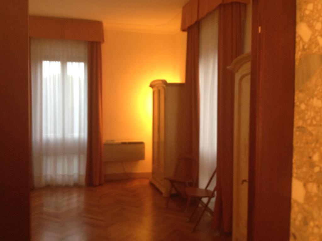 Villa Gabriella B&B - Apartments Venedik-Lido Dış mekan fotoğraf