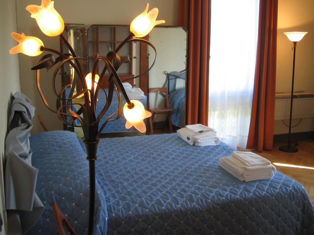 Villa Gabriella B&B - Apartments Venedik-Lido Dış mekan fotoğraf